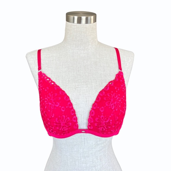 Victoria's Secret Hot Pink Texture Bra - Picture 2 of 5